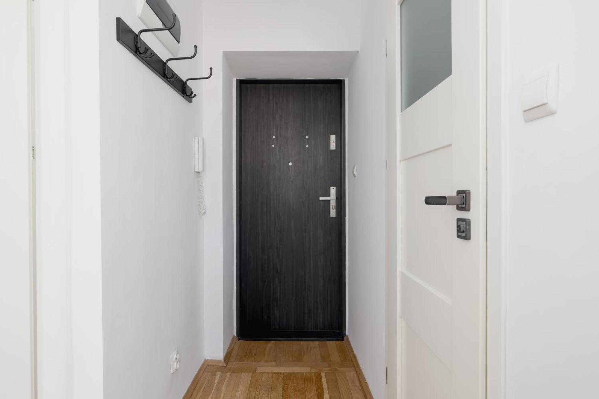 1-Bedroom Apartment - 65 Dluga Street كراكوفيا المظهر الخارجي الصورة